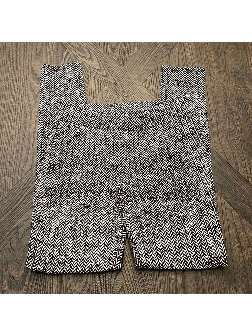 Bar III Black White Leggings Small